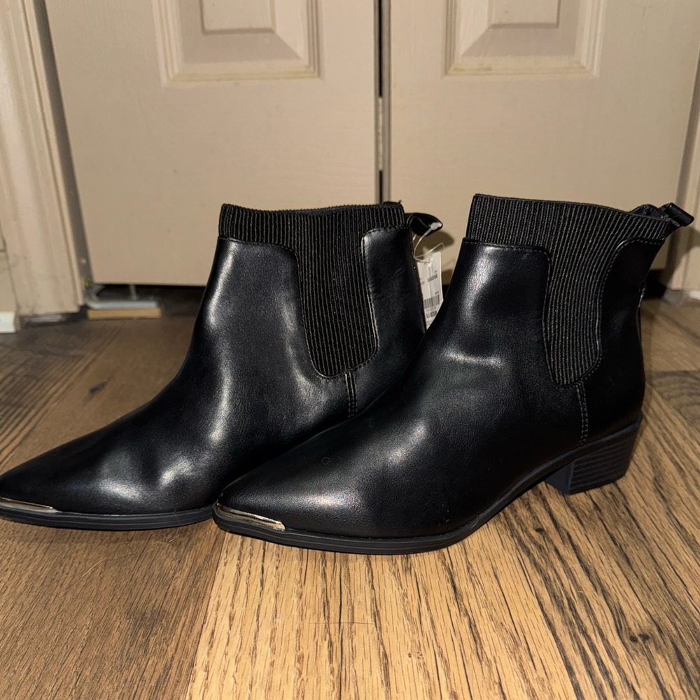 Worthington black booties